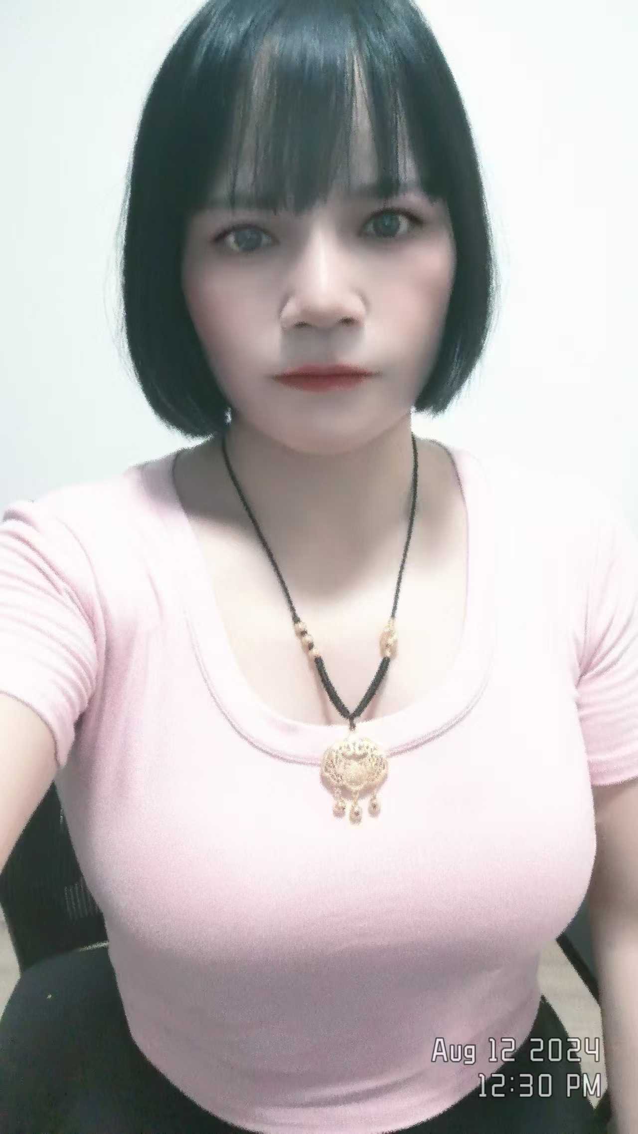 江夏丰润服务系英子姐