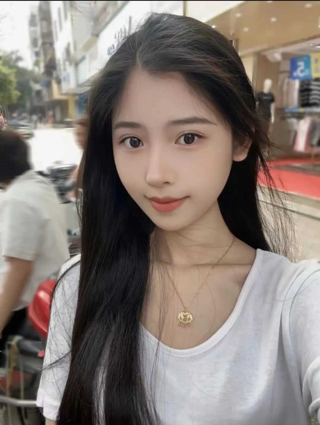 南海区美女姐姐身材一流