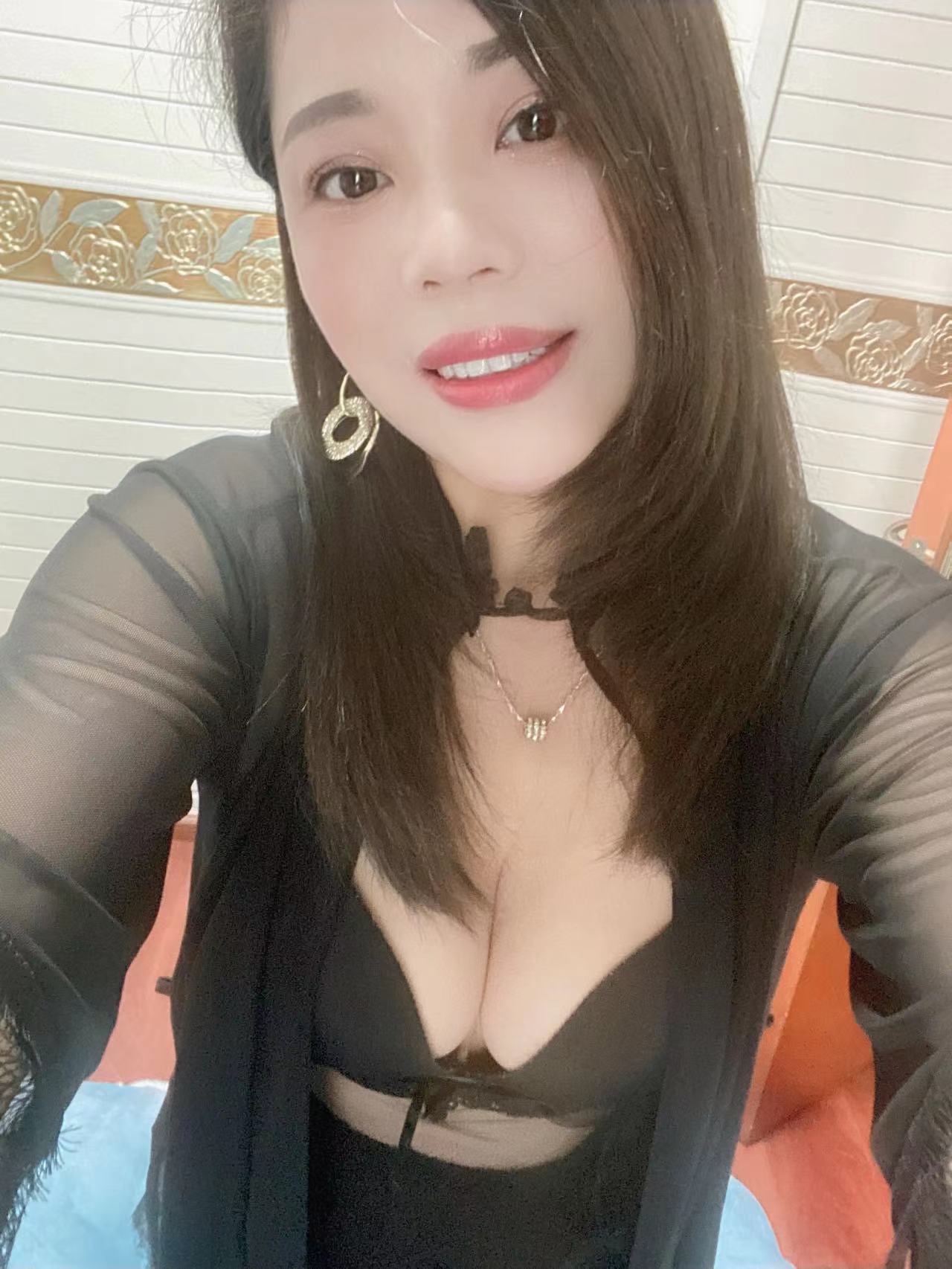 风sao肉臀少妇