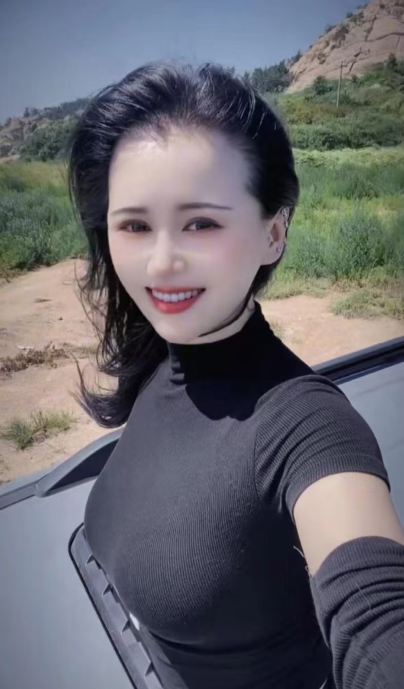 高质量美女姐姐，身材一流