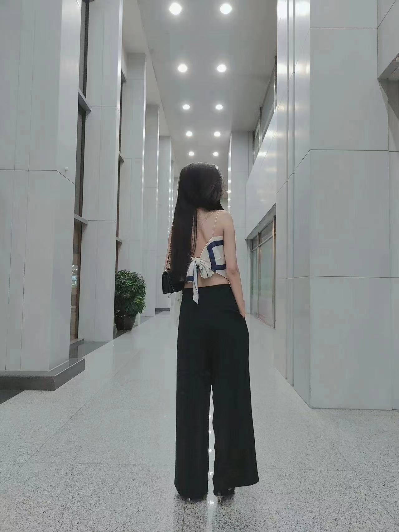 贵阳高端车模诗诗是真的没话说