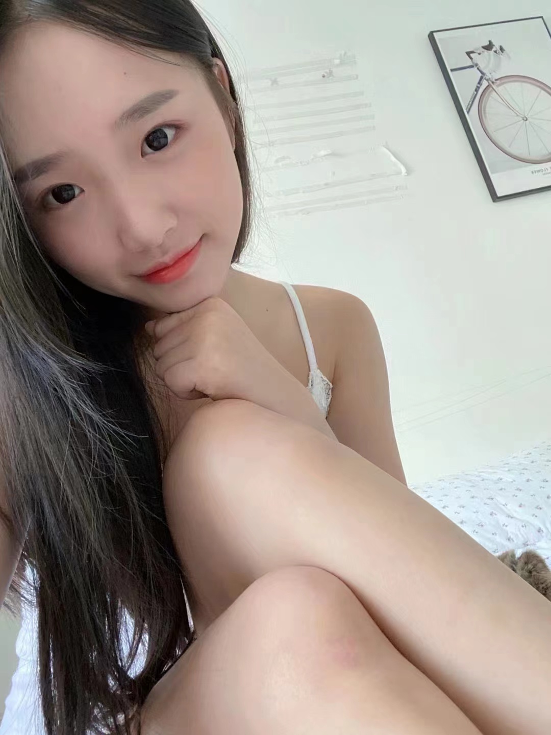 八一路乖巧白嫩甜妹朵朵
