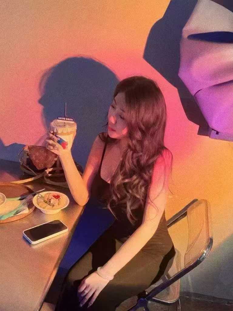 南明风情辣妹小太阳