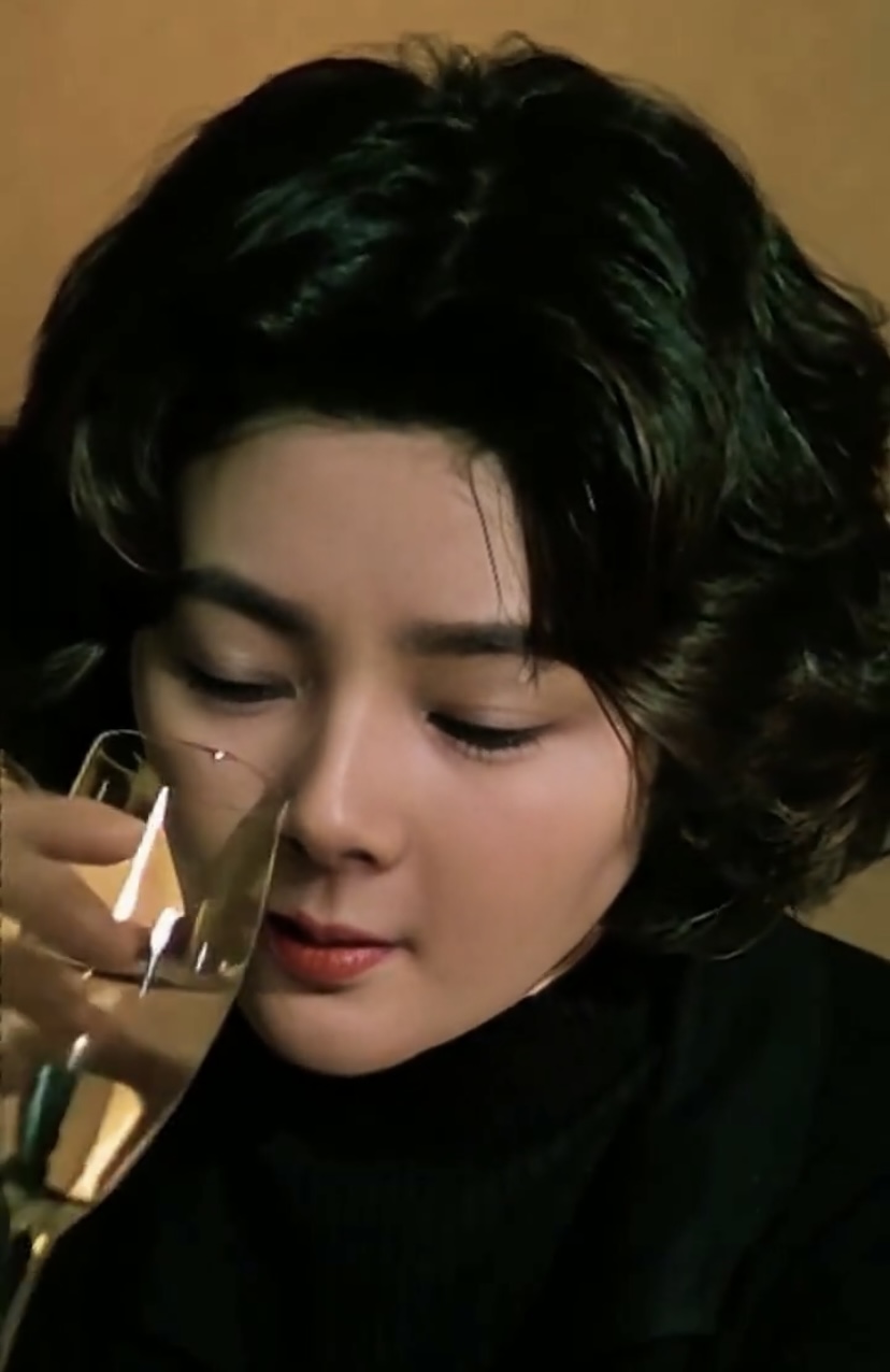 气质短发女神，比较有个性，你好我就好，什么筹码都没用