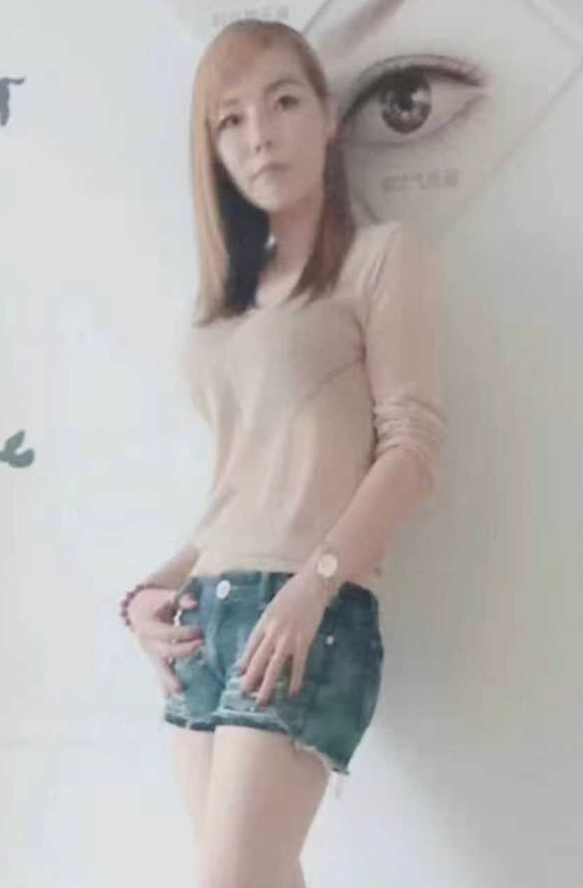 市区大长腿  可上门  私聊