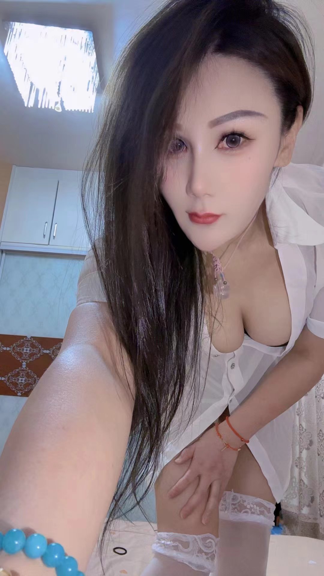 汉口丰满情趣小妖精