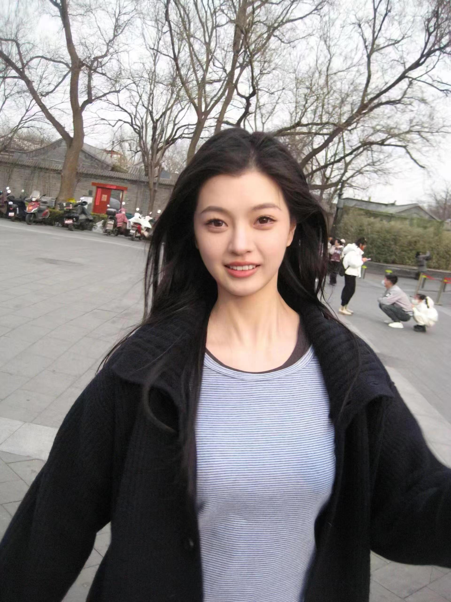 城区气质甜妹朵朵