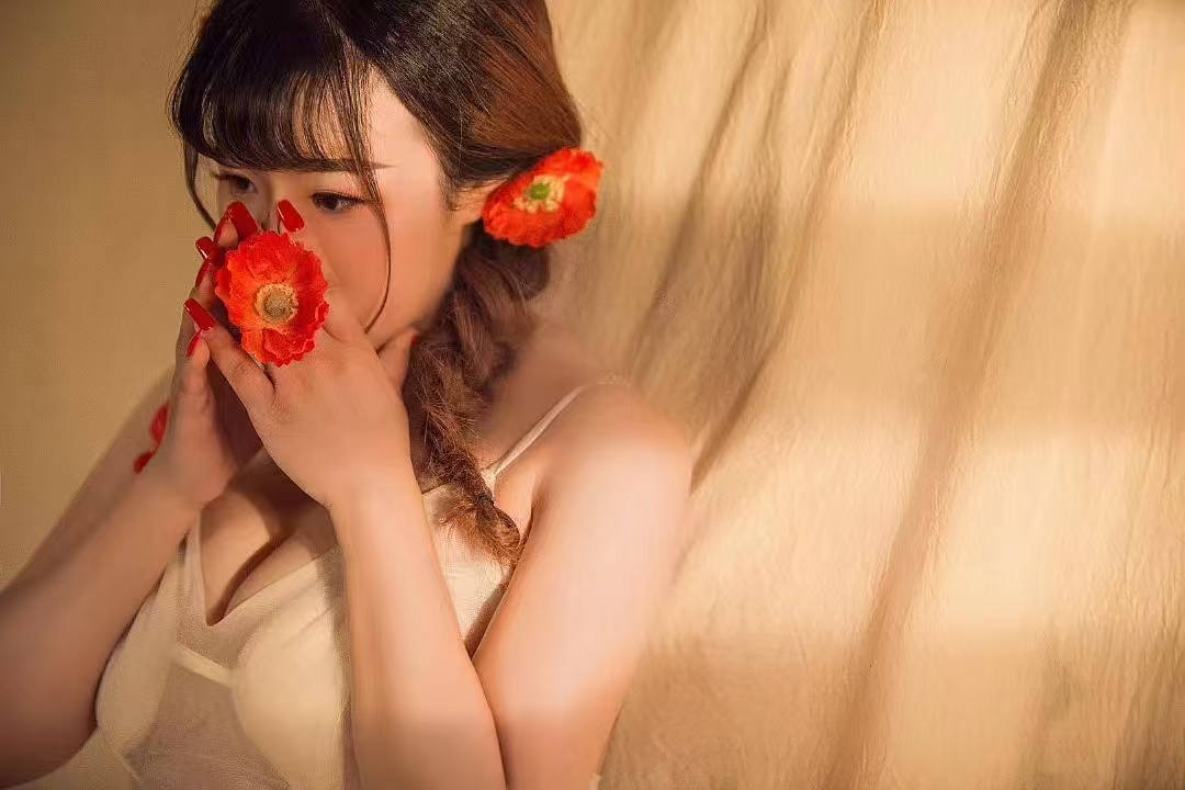 居家开课性价比小少妇