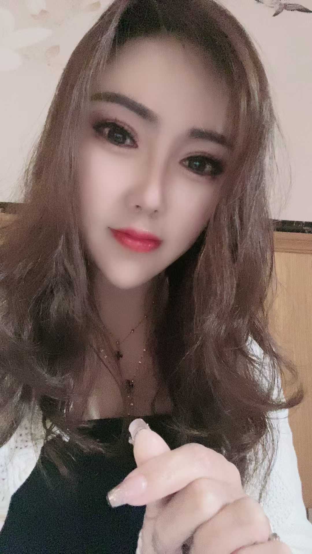 江海魅惑大奶美妞婷婷