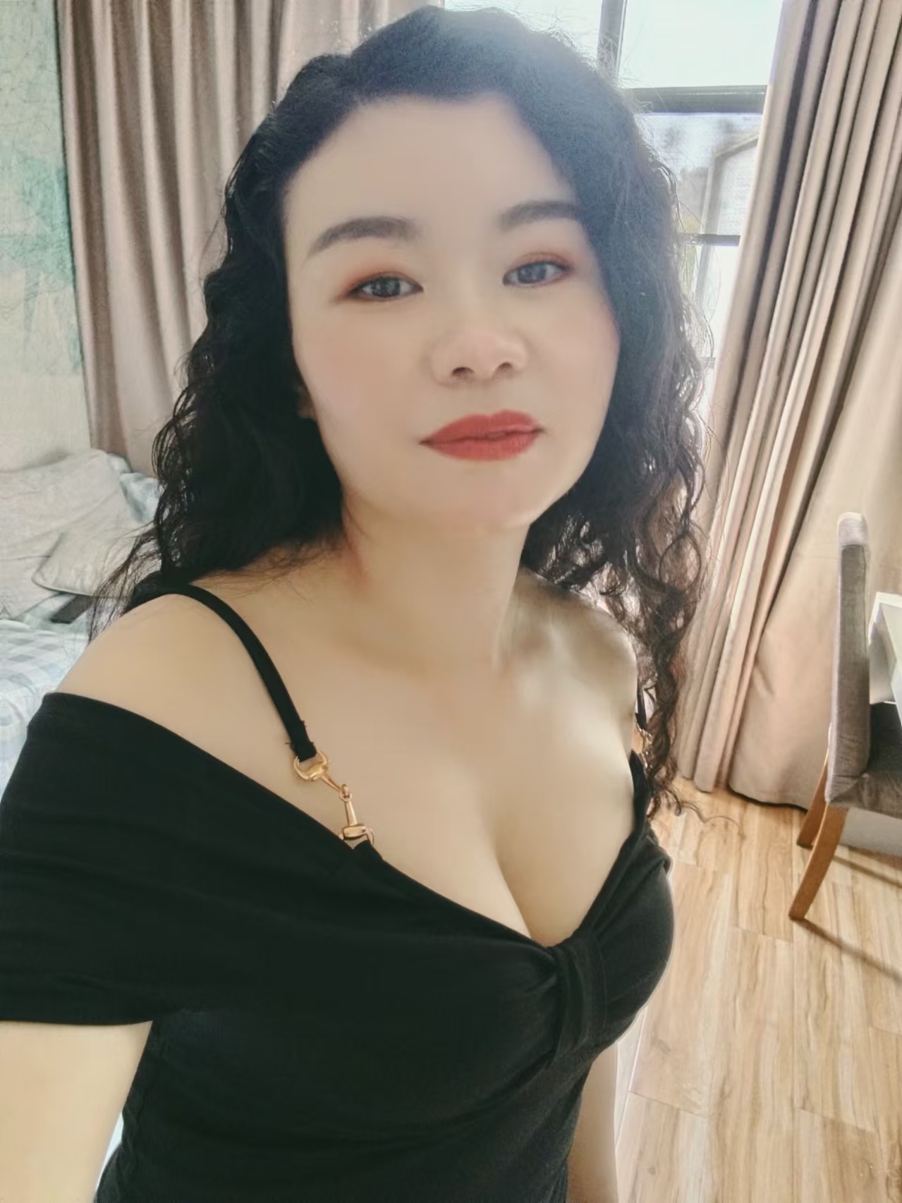 北门漂亮人妻