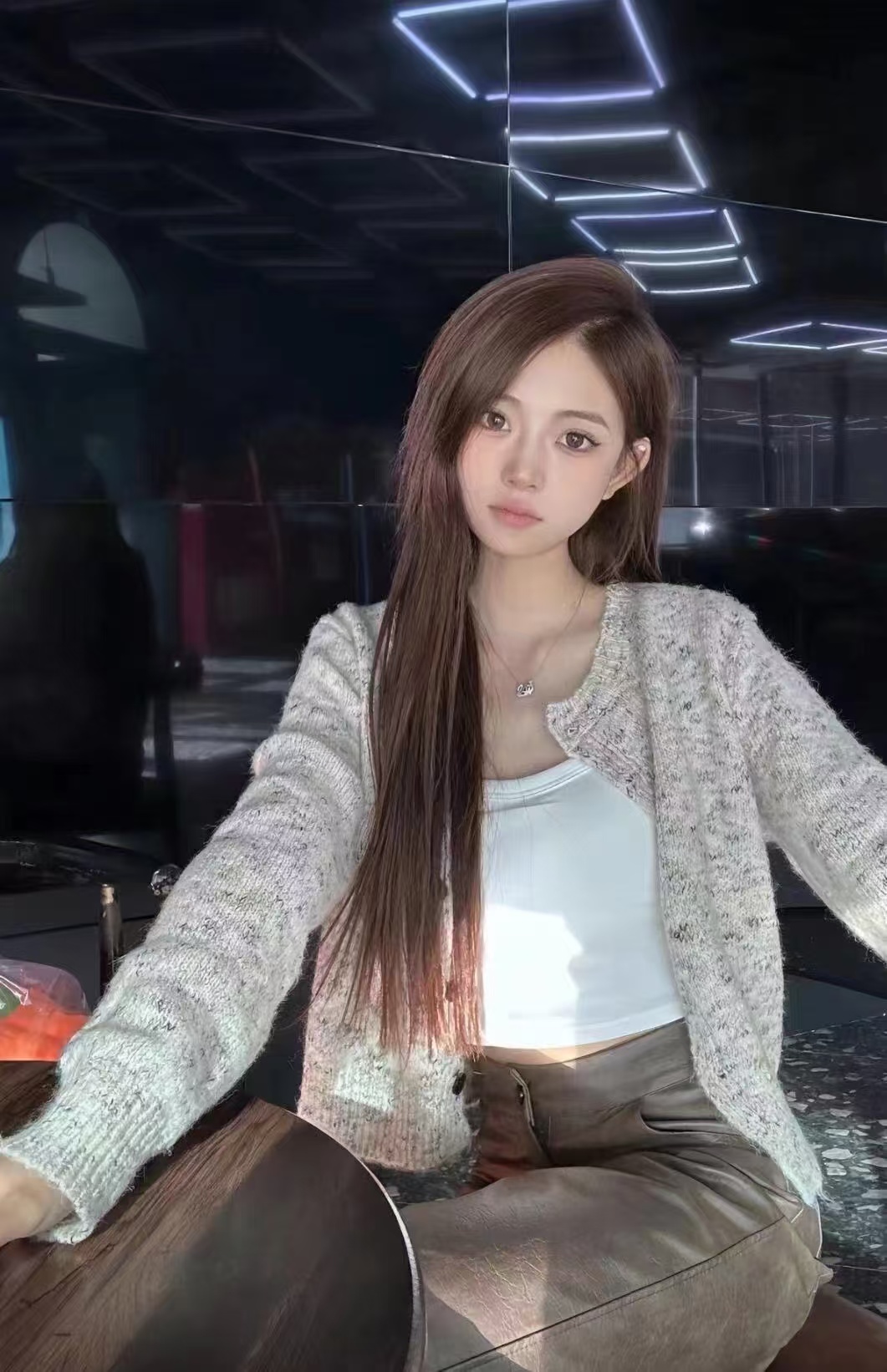 美腿粉嫩小妞酥酥