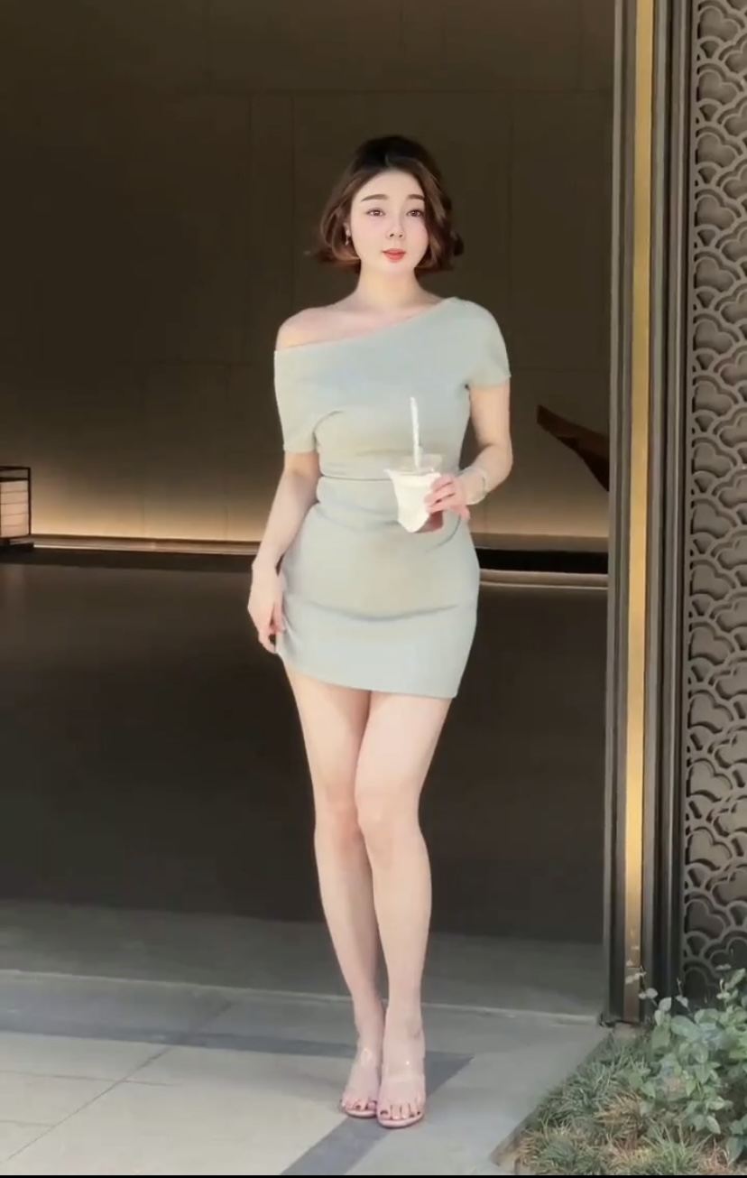 兼职小姐姐 待你来约