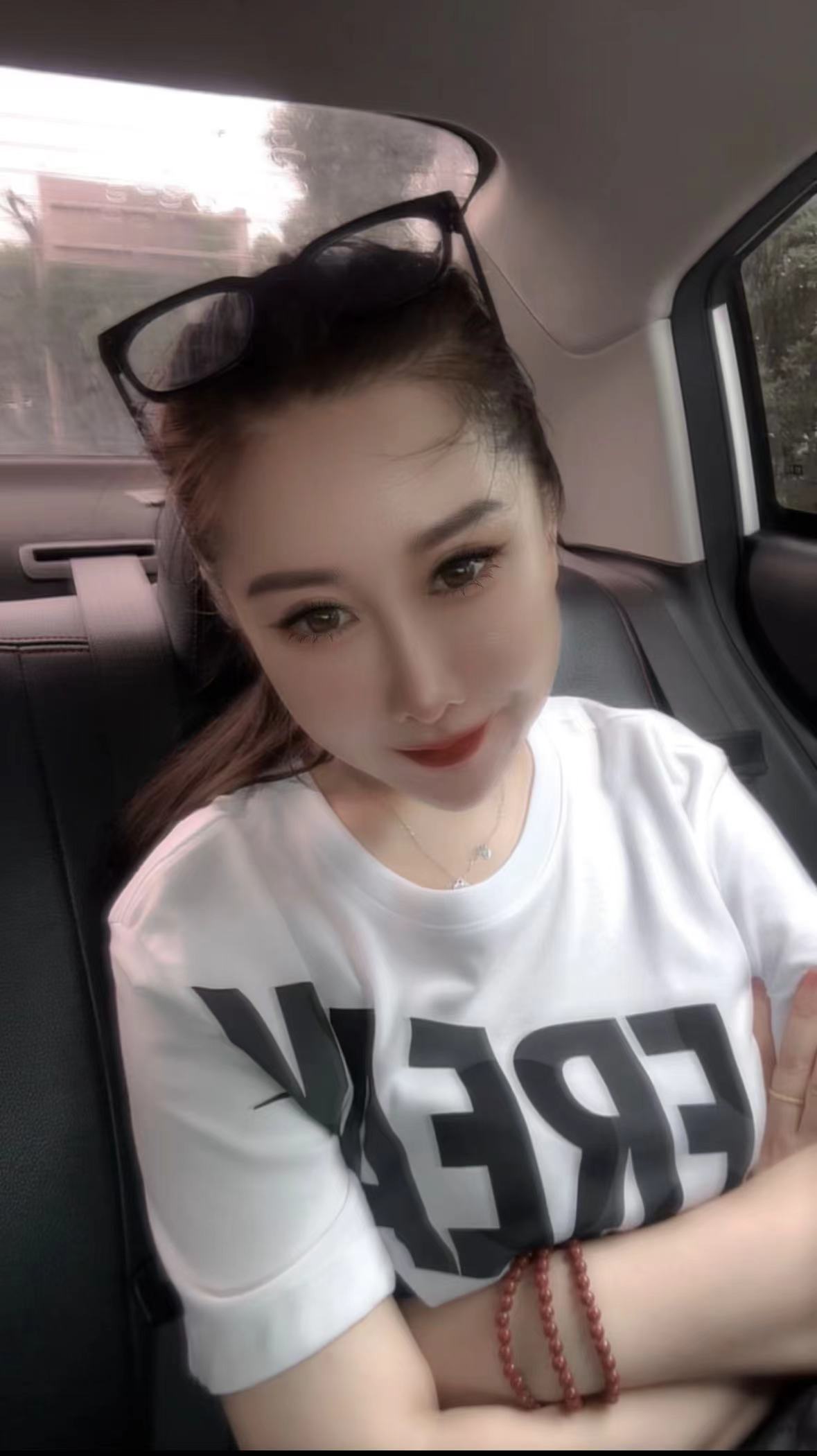 南阳市区小姐姐人照合一,叫声销魂技术全面,服务态度好!