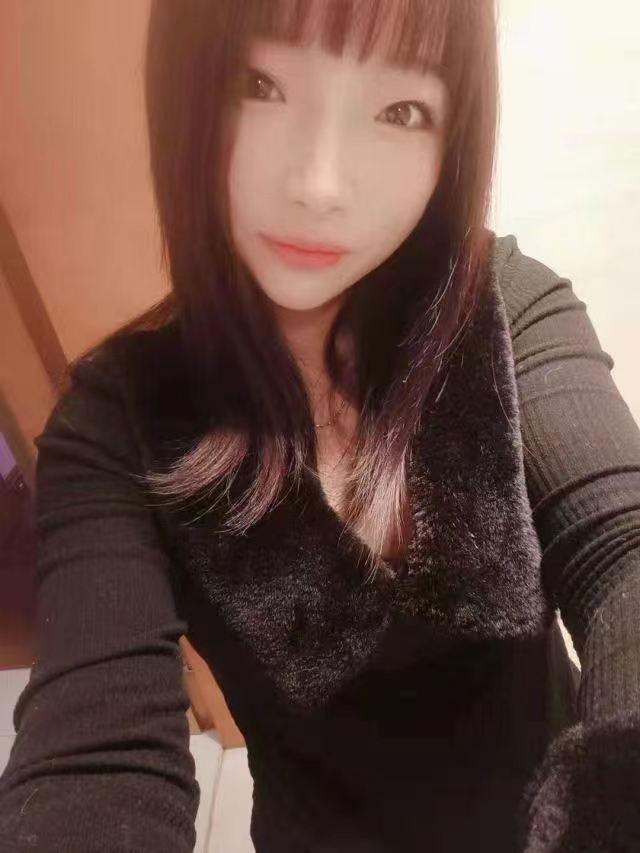 川妹橙子超欲水床服务