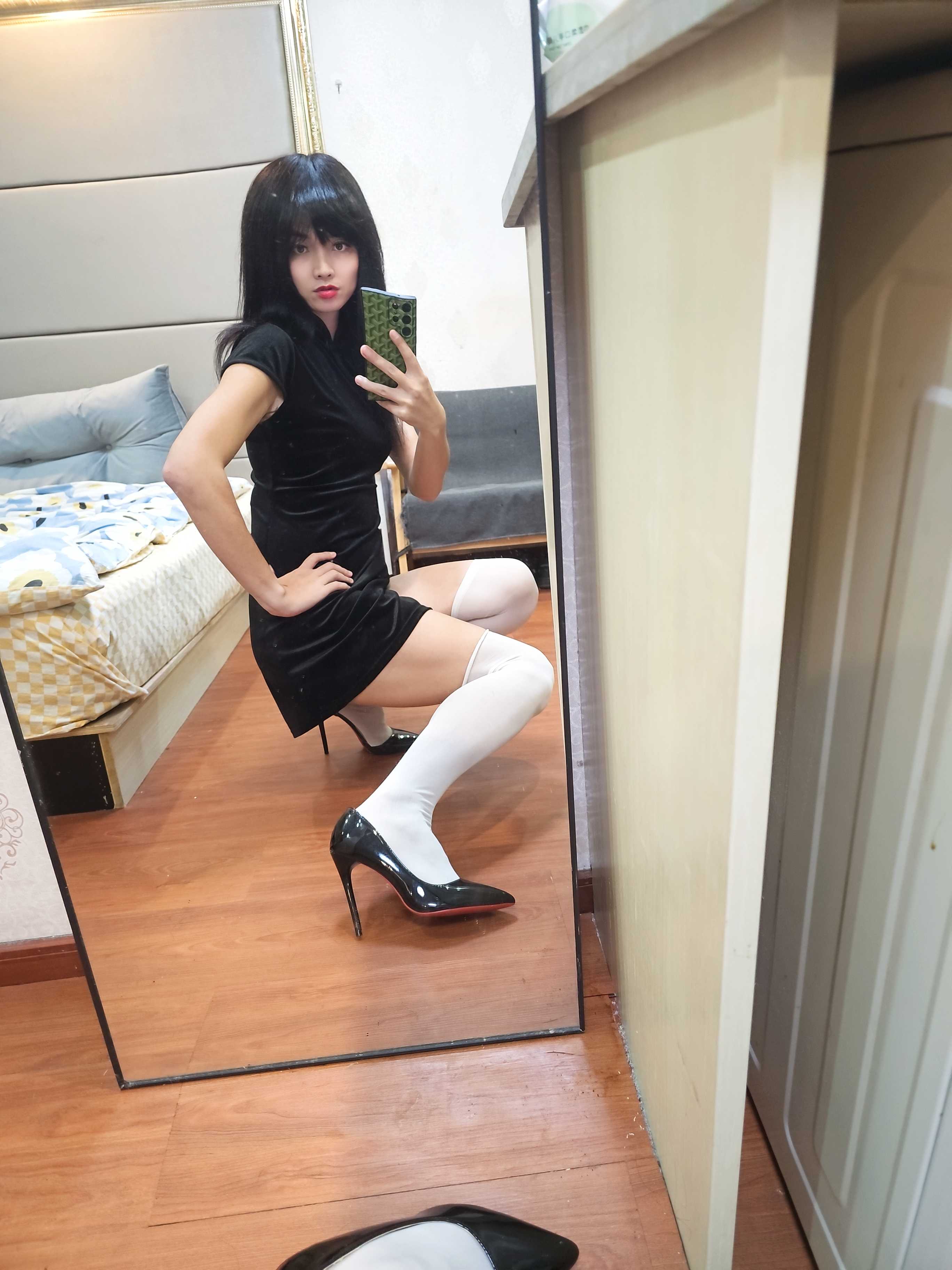 上海漂亮男女孩