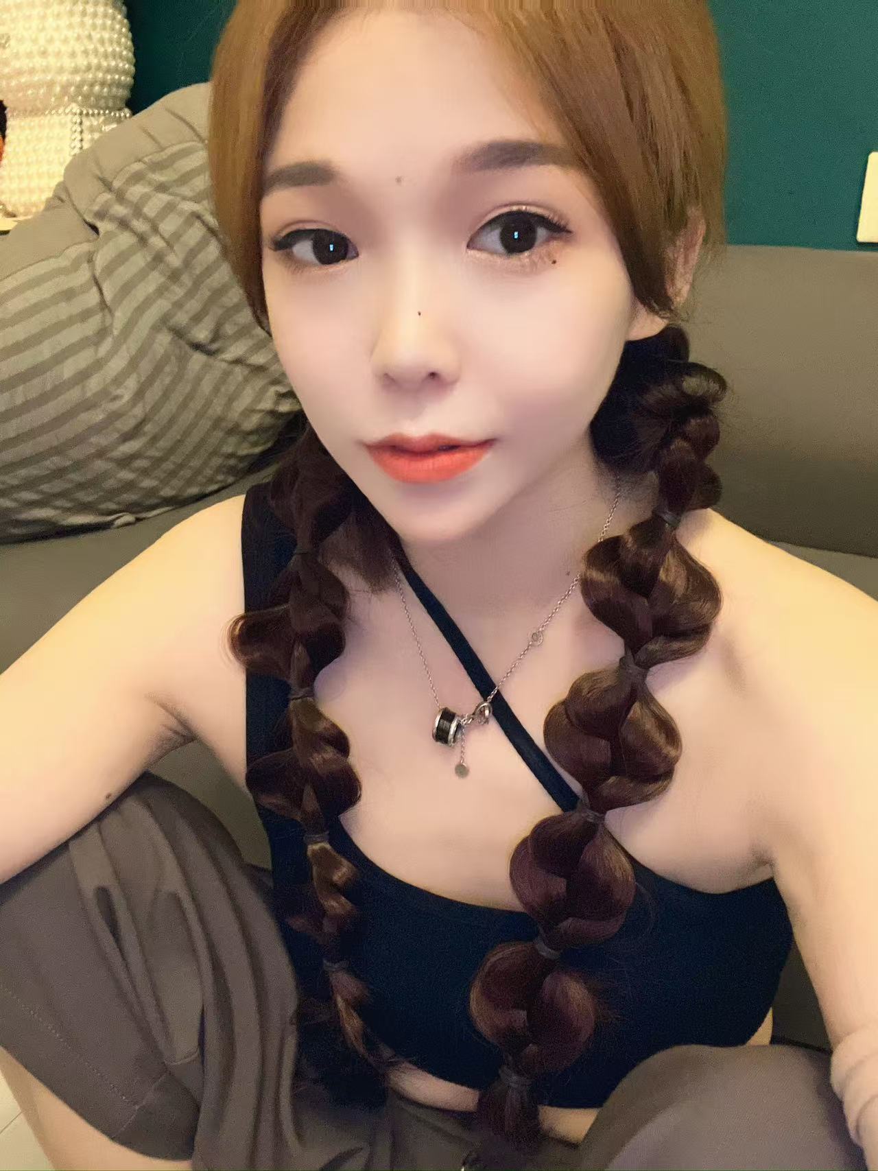 身材比例完美,各种姿势都行