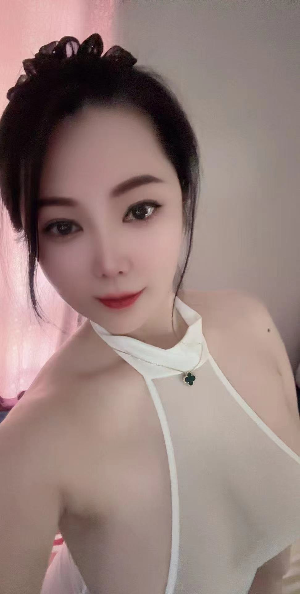 中项环保小姐姐素颜