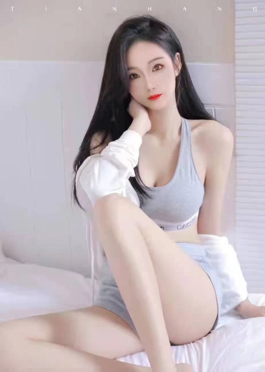 天河制服辣妹小白