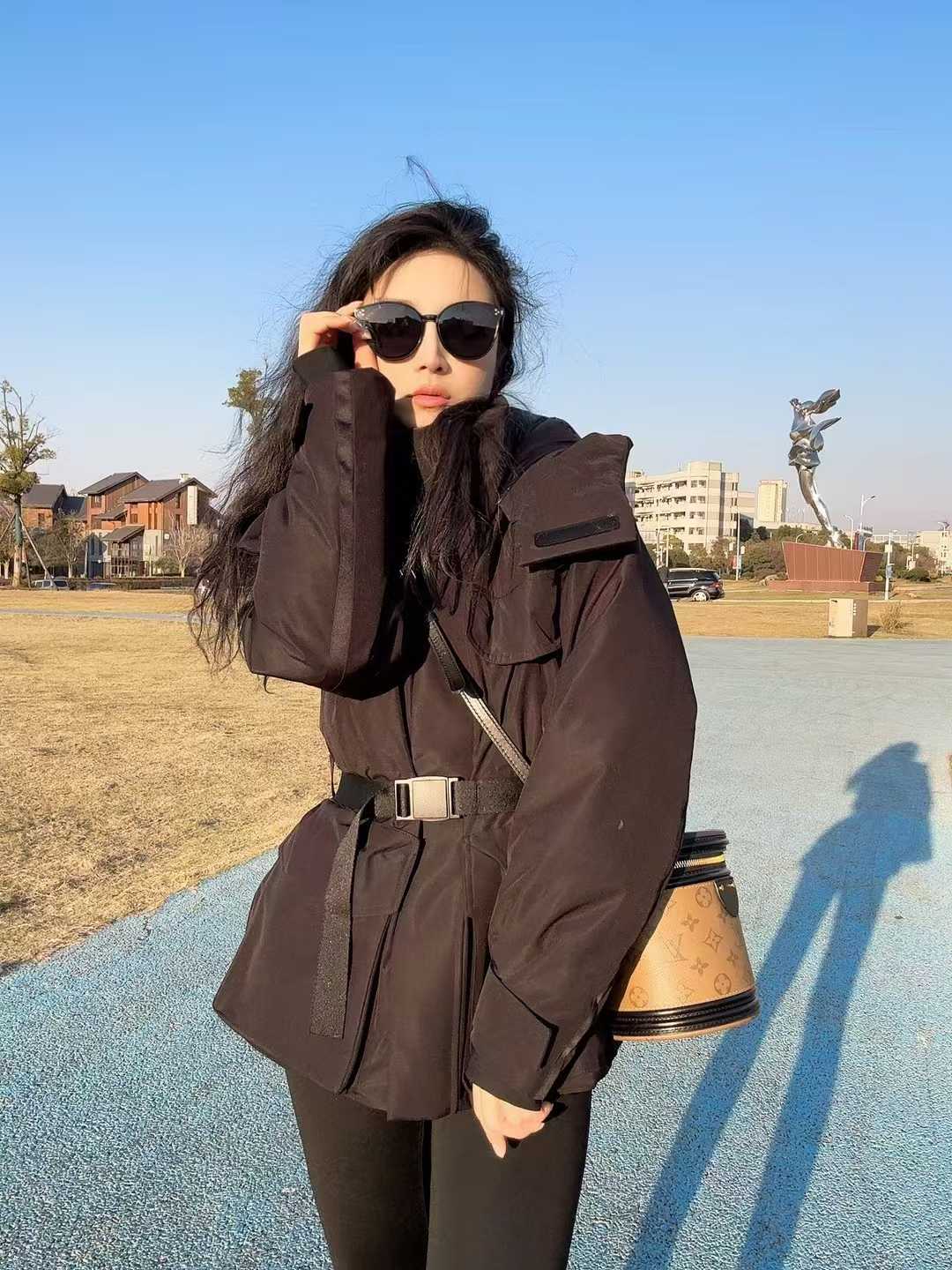 上城区瑜伽裤美妞乐乐