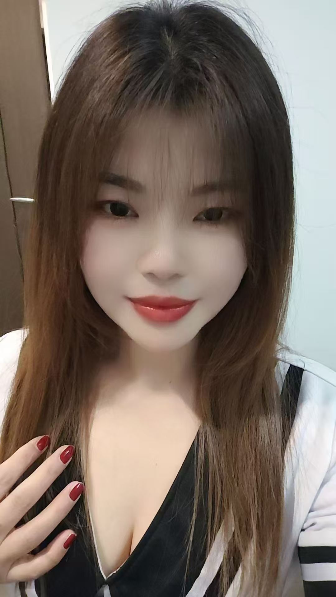 服务系娇俏辣妹小七