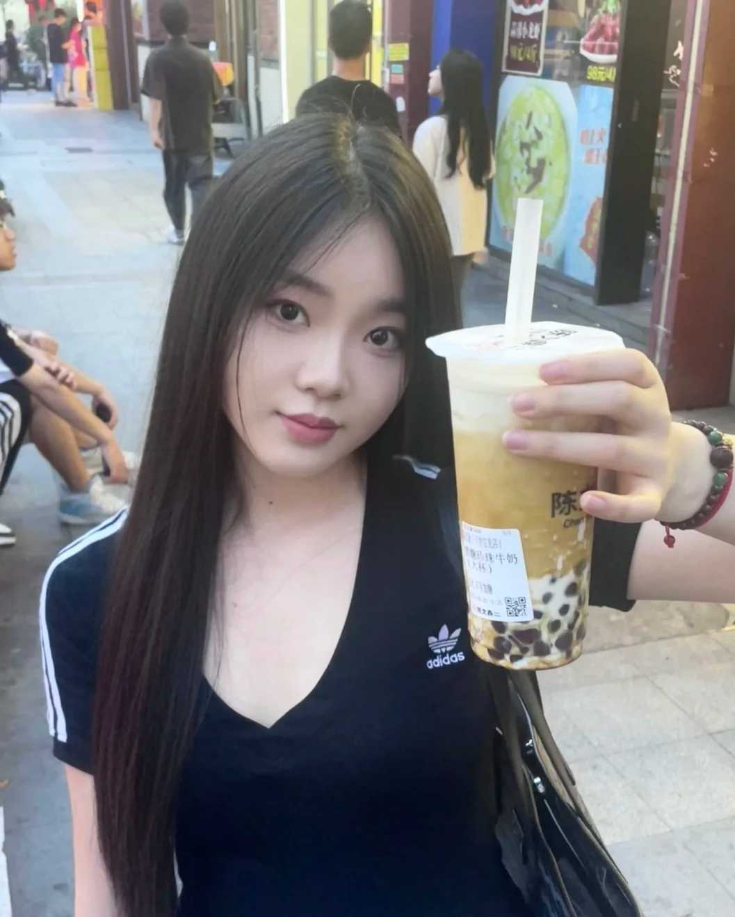 新疆乌鲁木齐妹妹