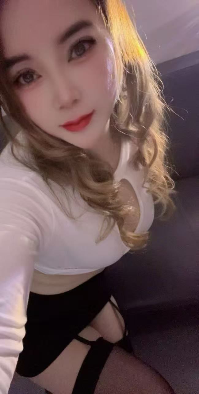 老城区大胸性感服务好的泻火少妇