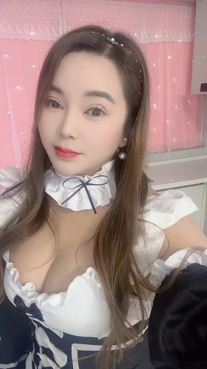 老城区大胸性感服务好的泻火少妇