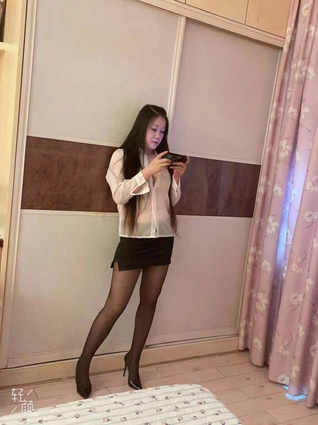 正大广场丰润小妖女