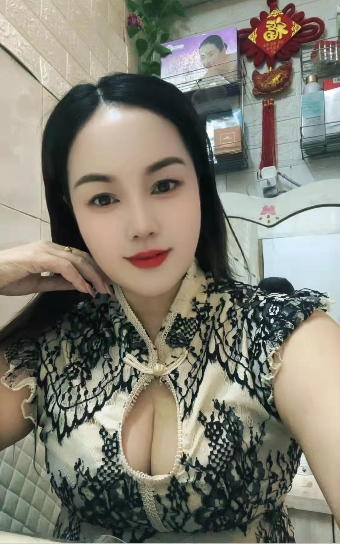 风情爆乳熟女姐姐珊珊
