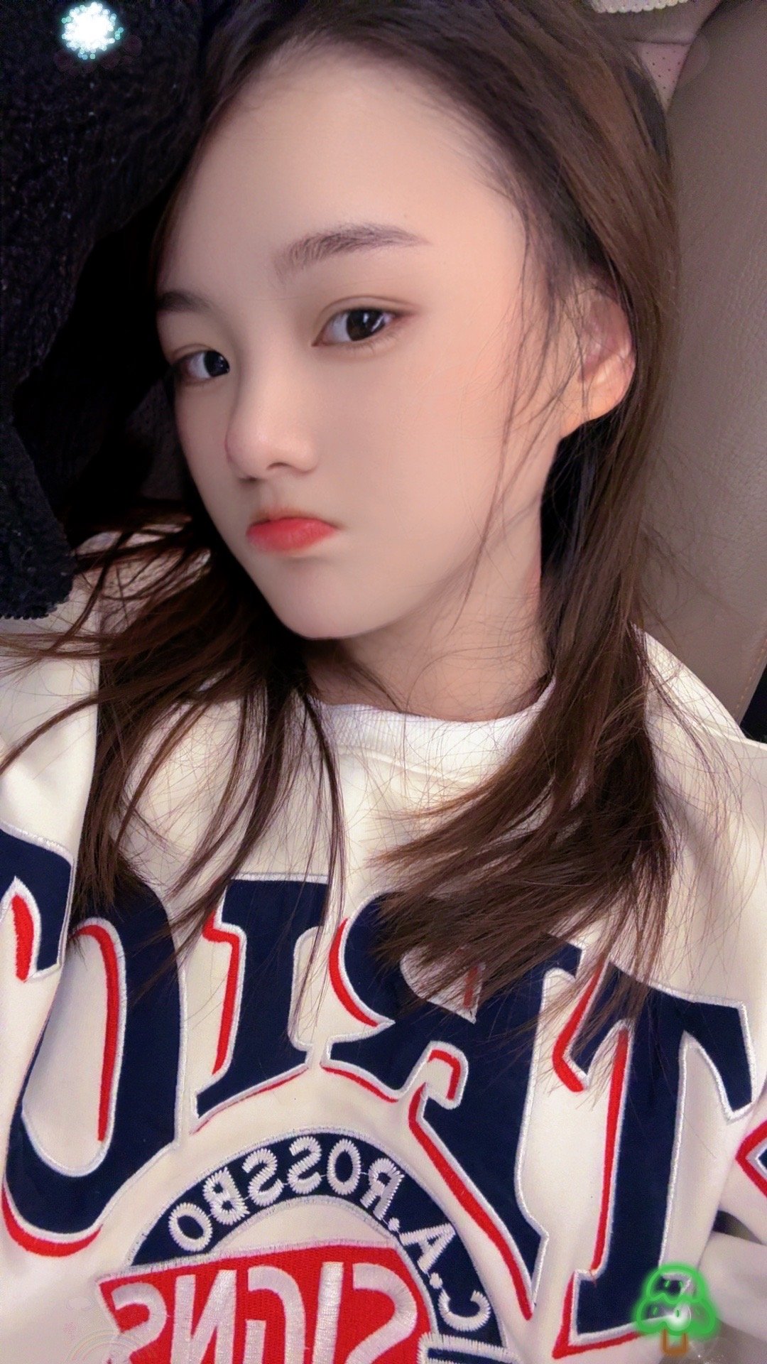 肤白貌美气质佳