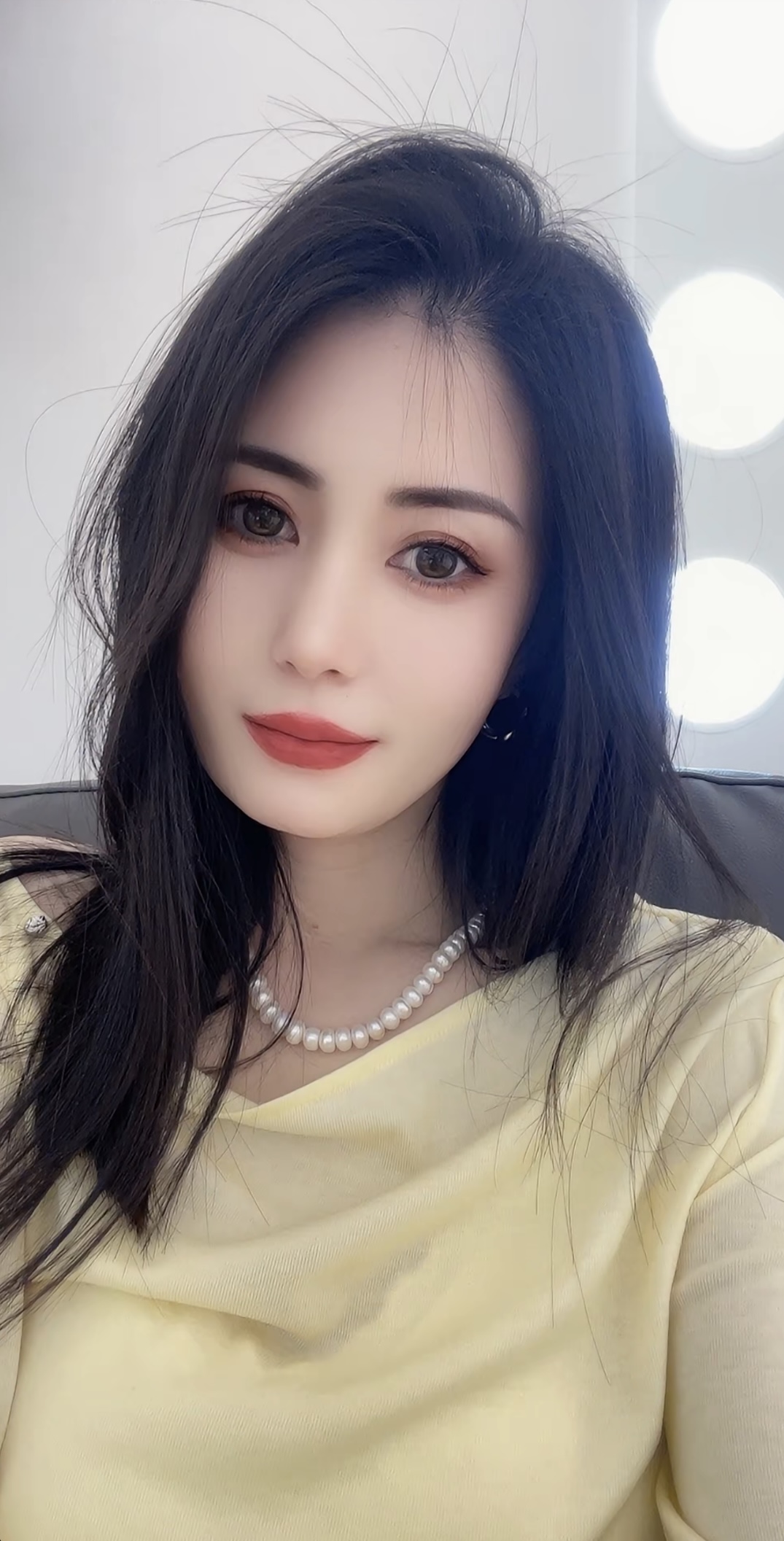 绿园气质御姐幸运猫