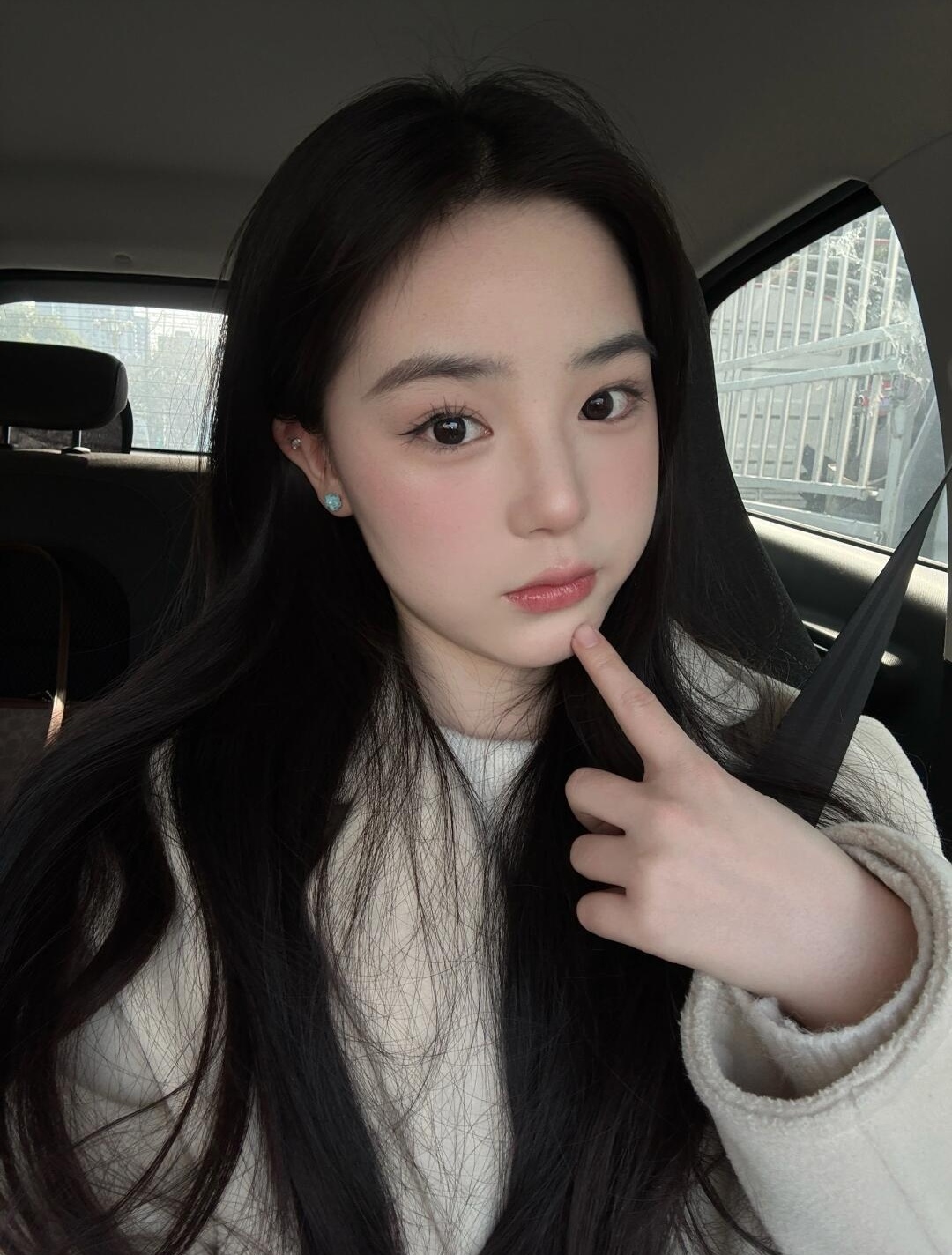 苗条可爱,娃娃脸,个人兼职