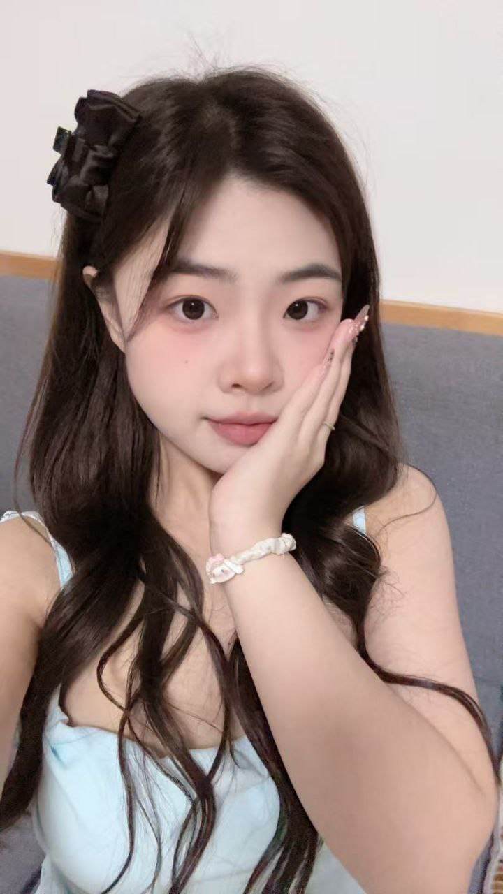 南昌e胸雪白嫩妹