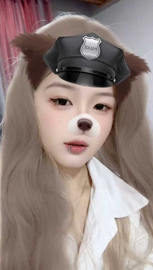 玩的开心，主要妹子多，都很放得开