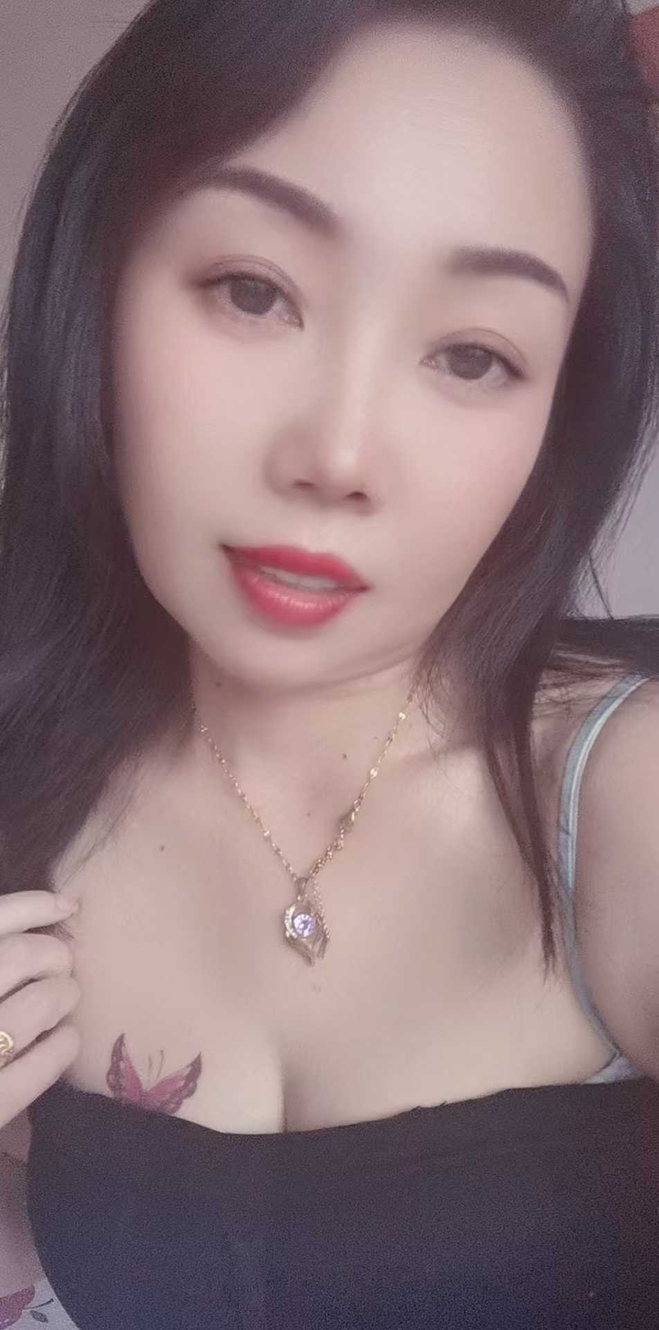 溧阳市丰润美少妇