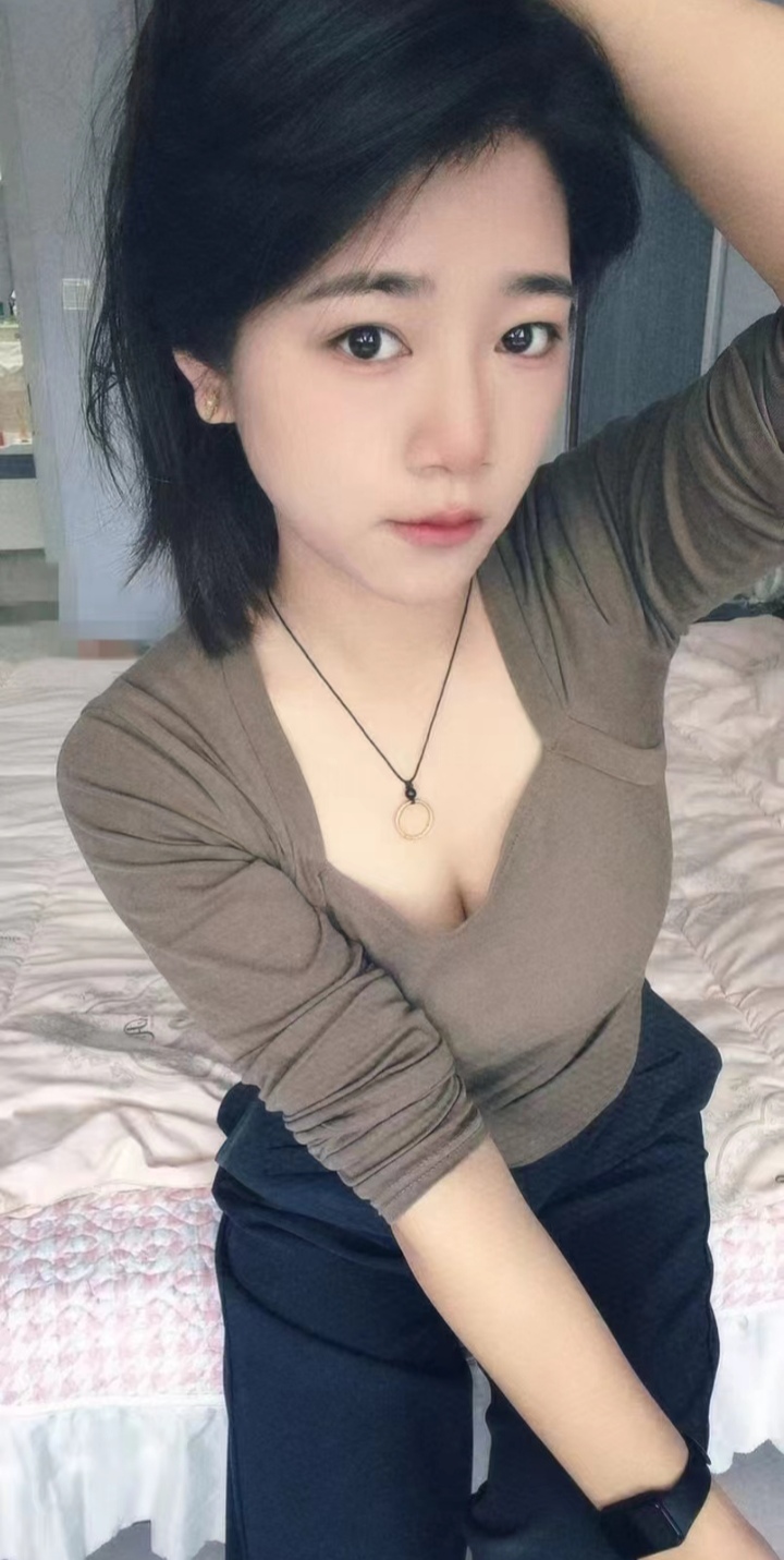 青秀丰润御姐晨晨