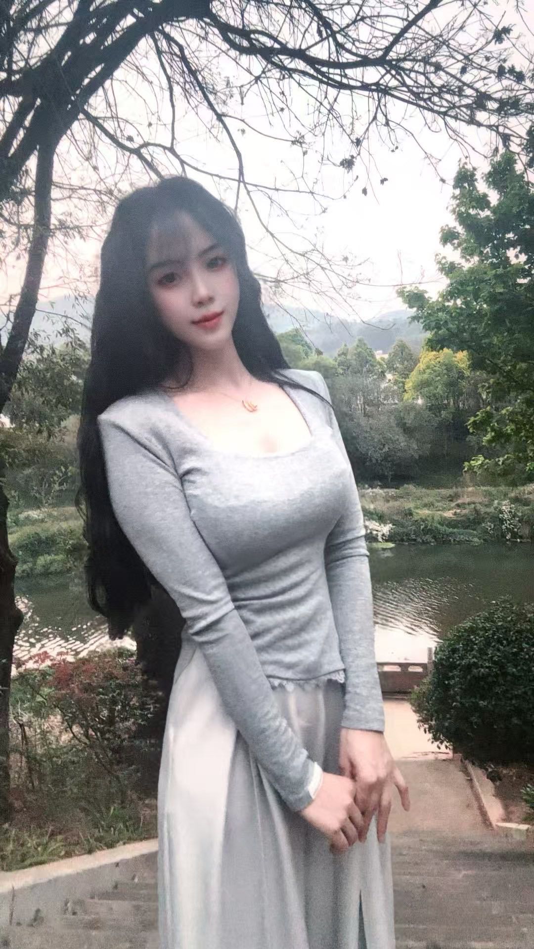 少数民族来自云南的妹妹