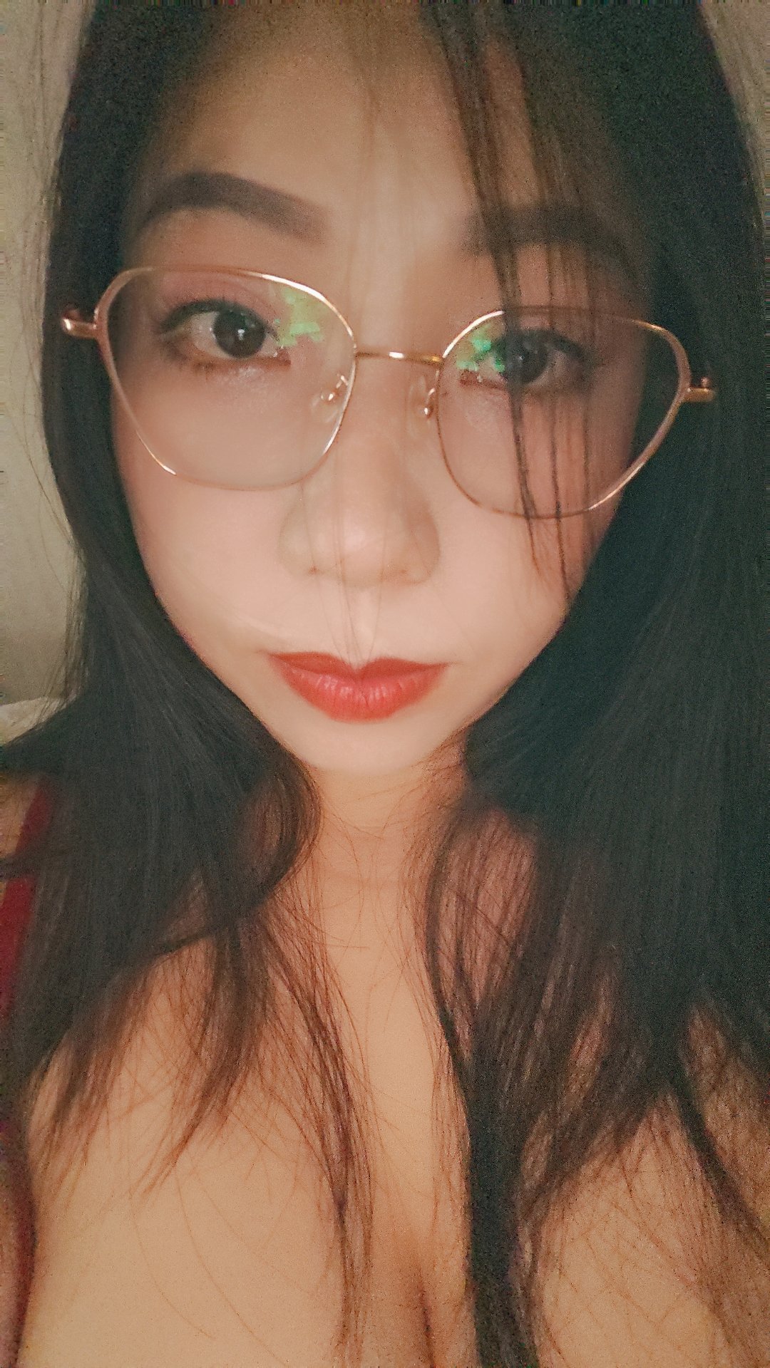 大肉弹辣妹佳佳
