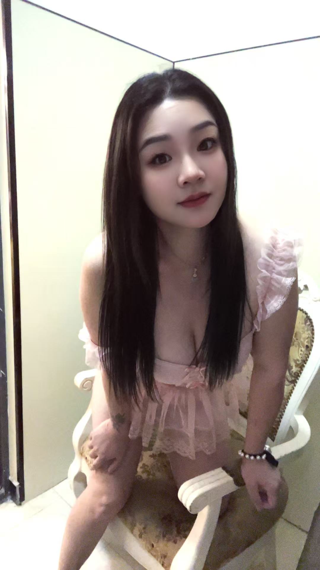 临平大胸少妇