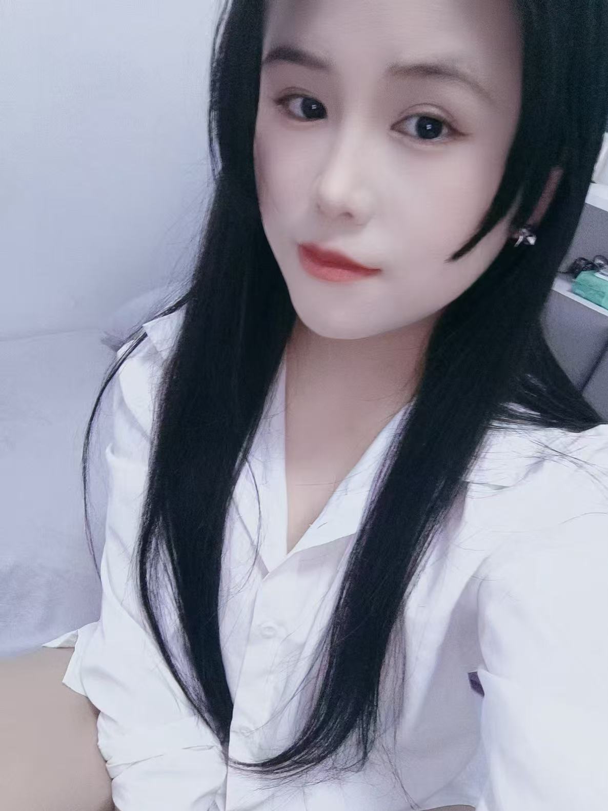温柔小女友菲
