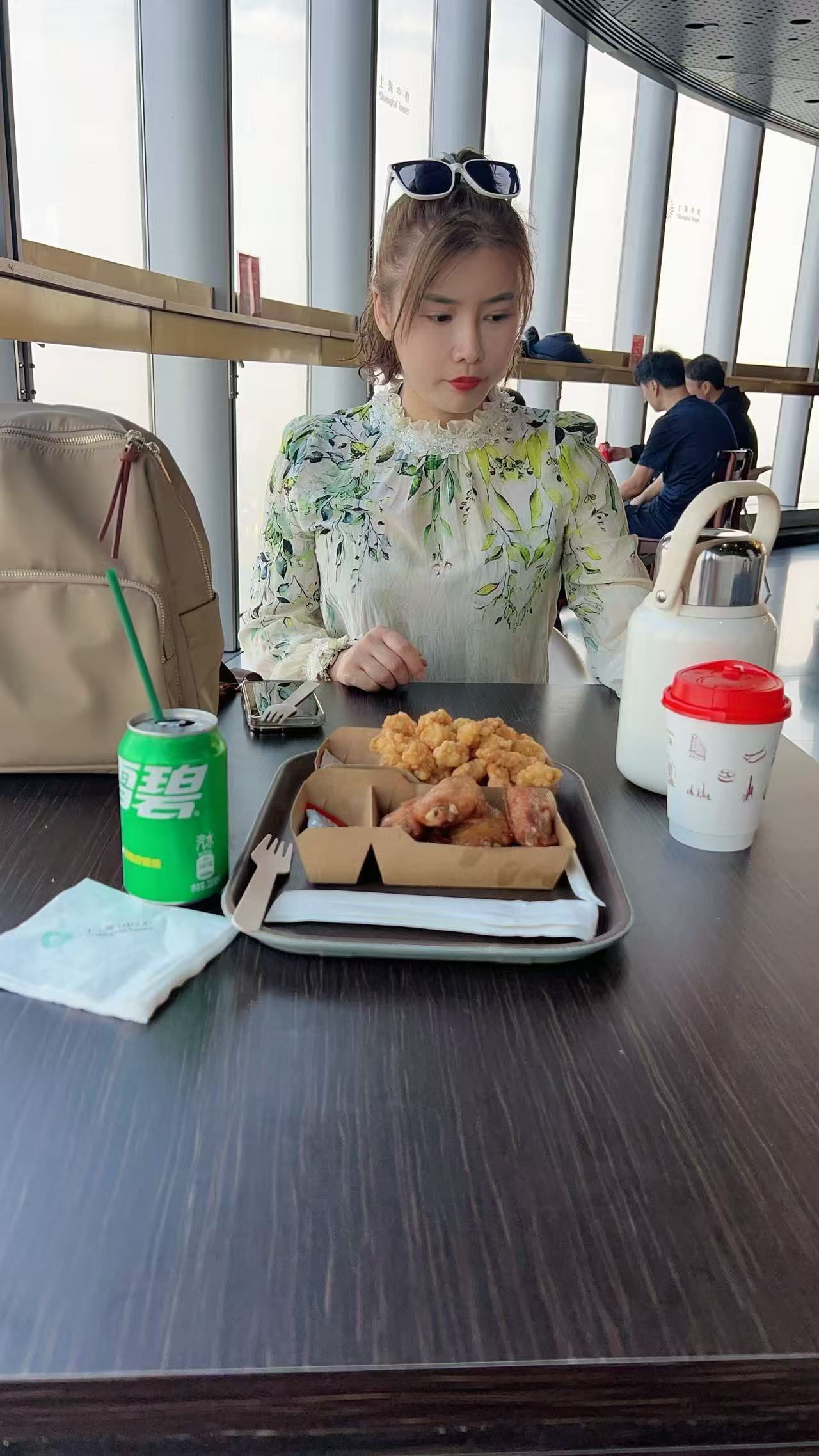 一名兼职听话乖巧的老师