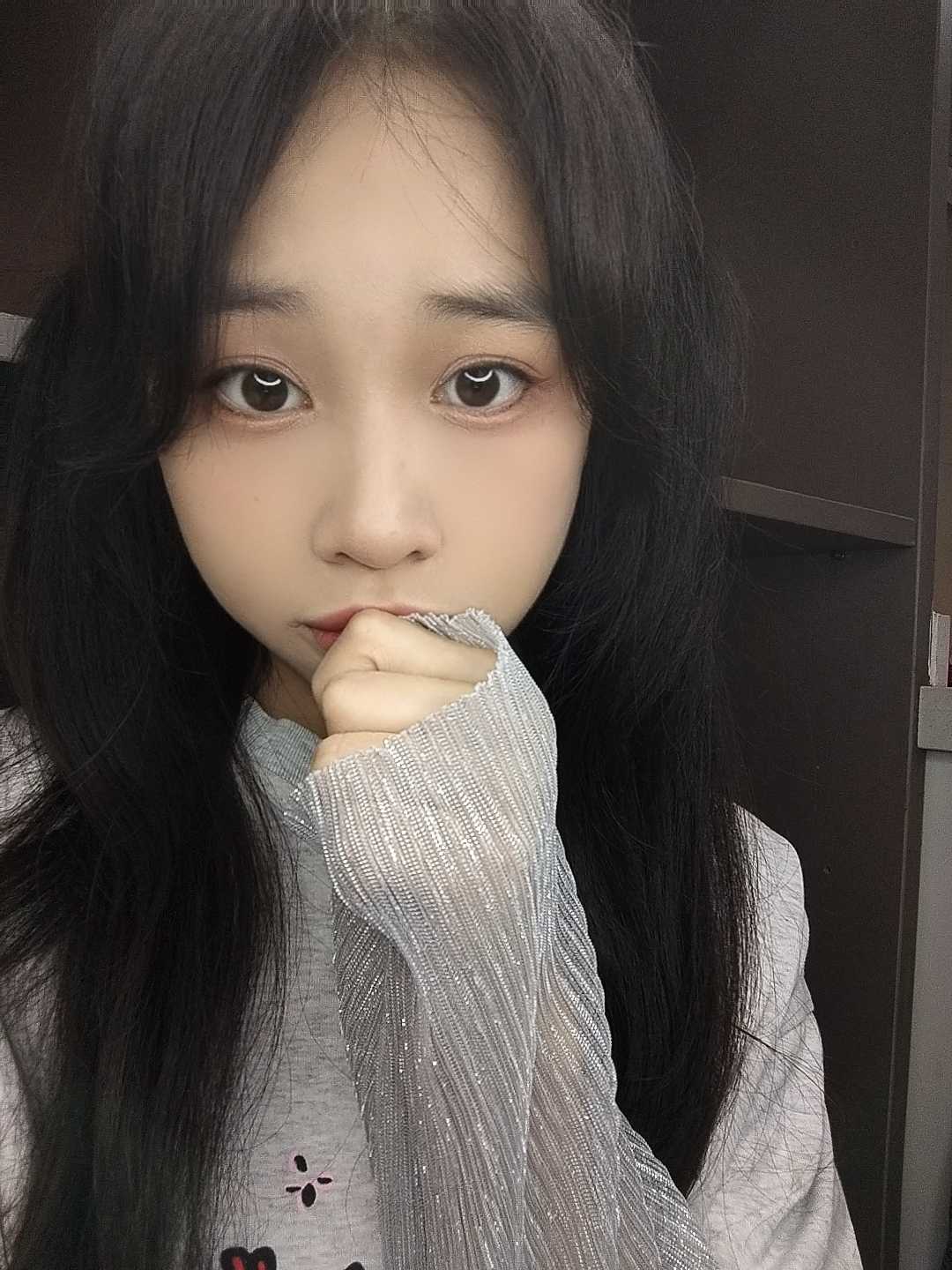 海珠制服小萝莉柴鱼
