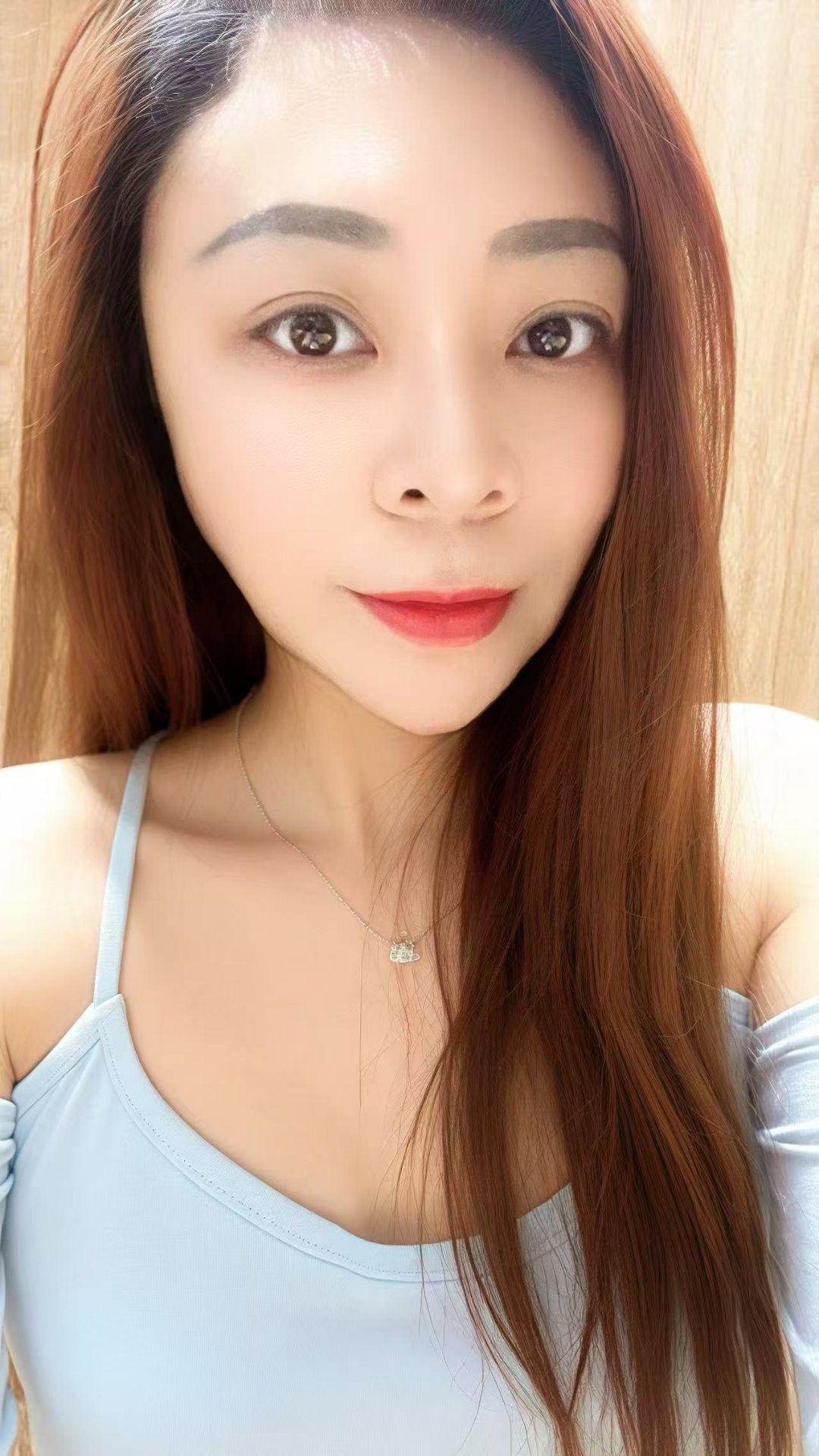 风情热辣小姐姐静静