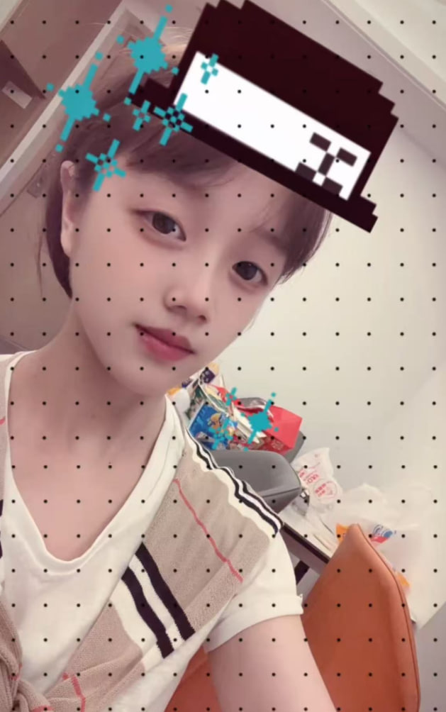 18岁个人兼职刚破瓜的小嫩妹