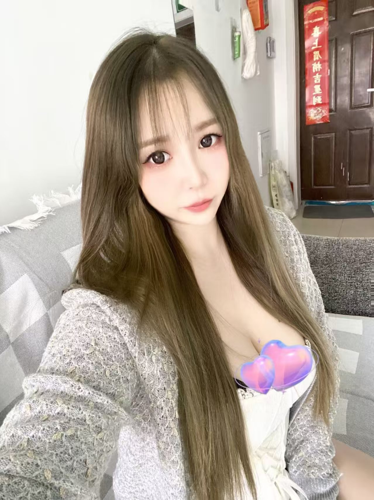 南站爆乳美妞团团