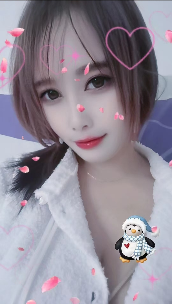 美艳热辣小姐姐可心