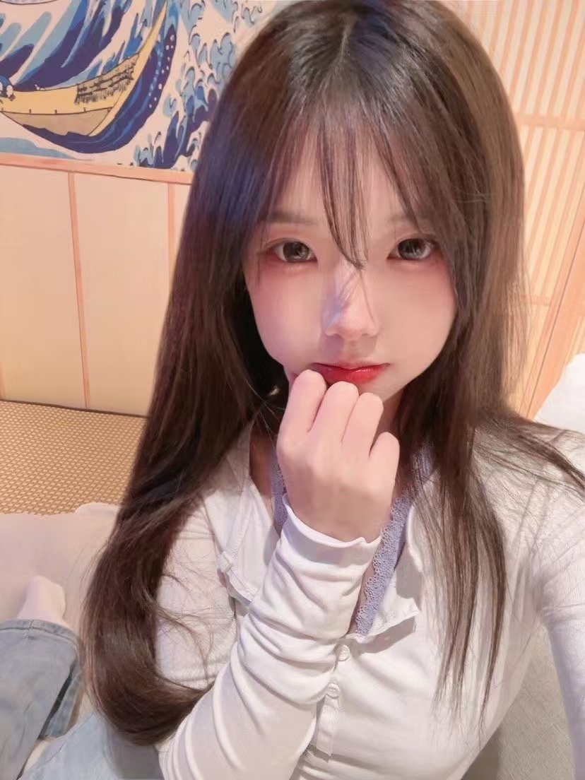 颍州白嫩甜妹小清