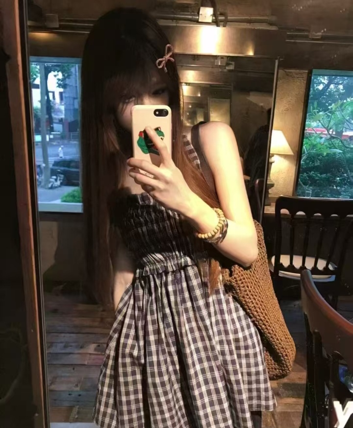 裕华热辣嫩妹佳佳