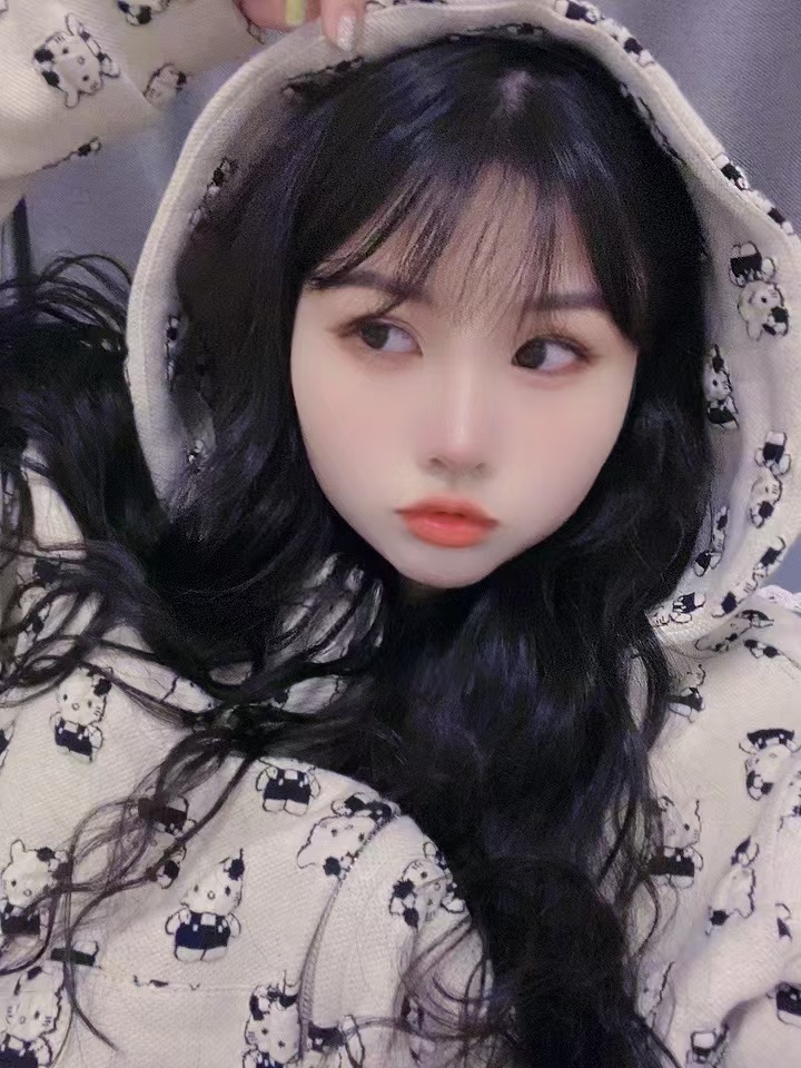 三元白嫩萌妹小琪