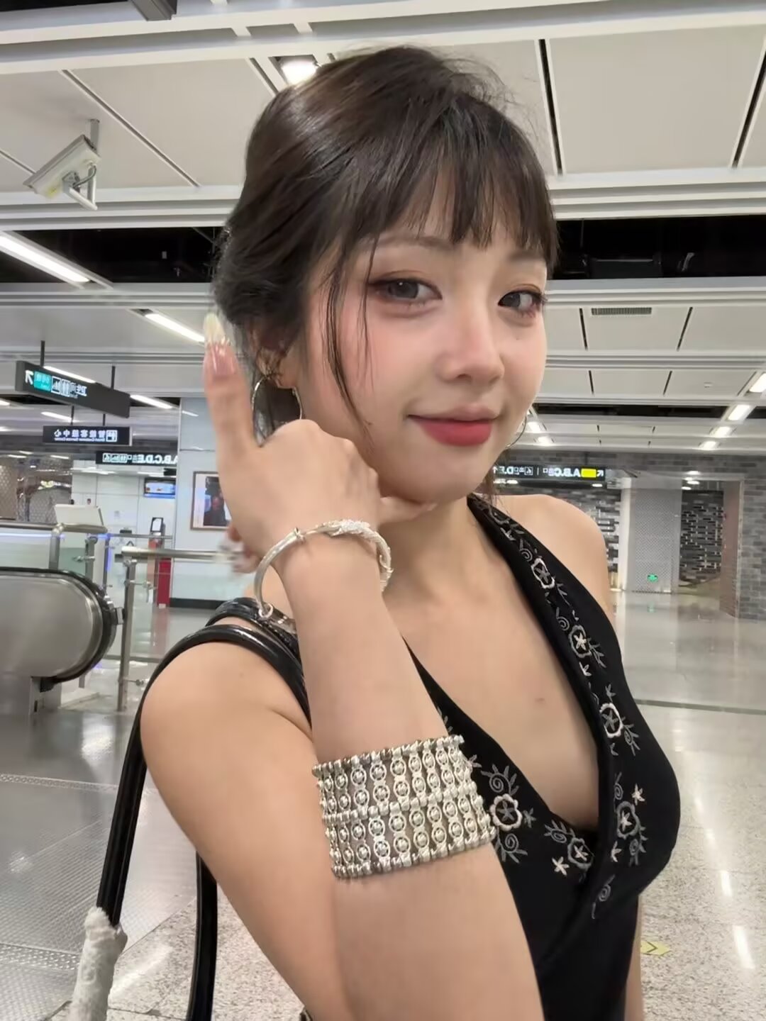 很嫩很润天花板